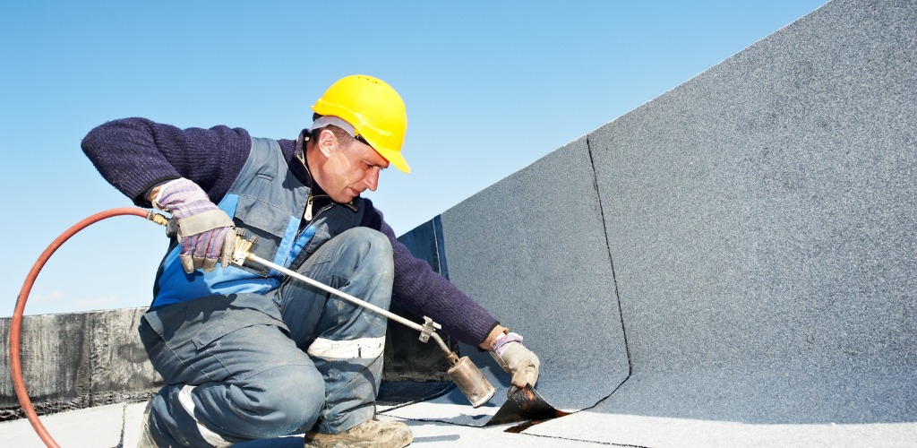 flat roof covering works with roofing felt